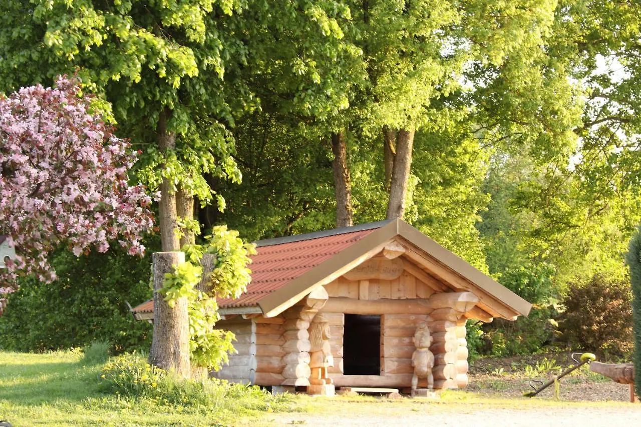Resort Heumanns Blockhaeuser Am Wald Pottenstein Almanya